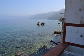 Case Love Chianalea
