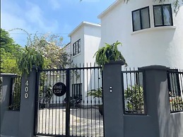 The Lot Boutique