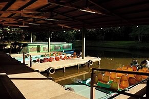 Turtle Beach Lodge