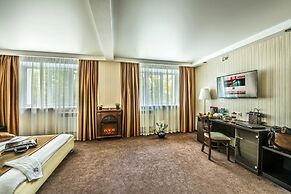 City hotel