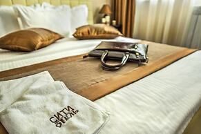 City hotel