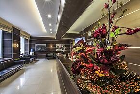 City hotel