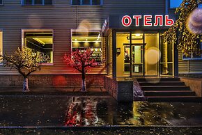 City hotel