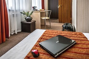 City hotel