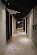 Nihao Cafe Hotel