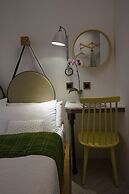 Nihao Cafe Hotel