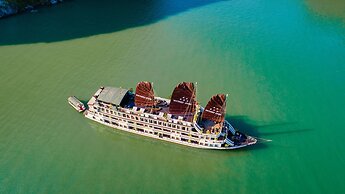 Victory Star Cruise