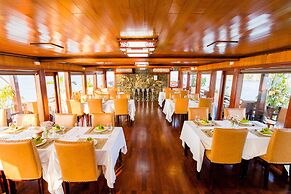 Victory Cruise