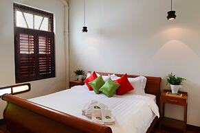 Sarang Paloh Heritage Stay & Event Hall