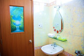 Dalat Flower Hotel