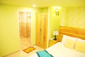Dalat Flower Hotel