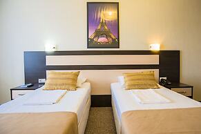 Sky Hotel