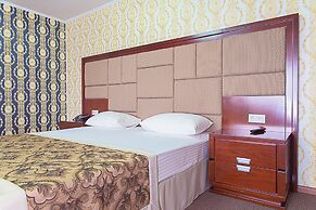Sky Hotel