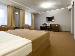 Sky Hotel