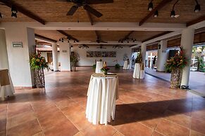 Pacaya Lodge & Spa