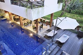 Puri Padma Hotel