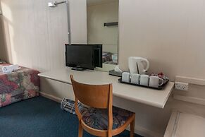 Moruya Waterfront Hotel Motel