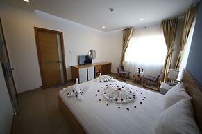 Sailing Hotel