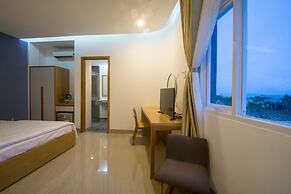 Sailing Hotel
