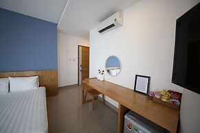 Sailing Hotel