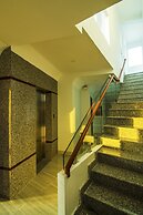 Sailing Hotel