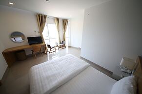 Sailing Hotel