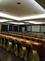 Grand Court Hotel