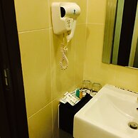 Grand Court Hotel