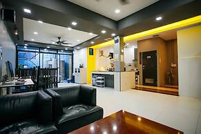 D-Well Hostel