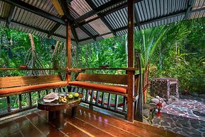 Congo Bongo EcoVillage Costa Rica