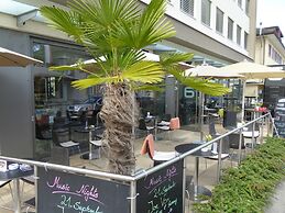 Hotel SiX