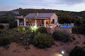 Zwartberg View Mountain Lodge