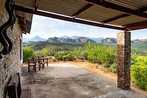 Zwartberg View Mountain Lodge