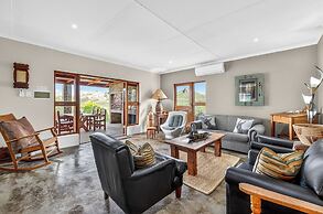 Zwartberg View Mountain Lodge