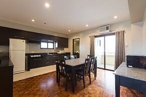 Tropicana Suites