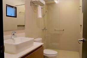 Tropicana Suites