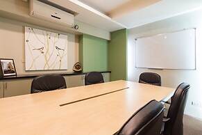Tropicana Suites