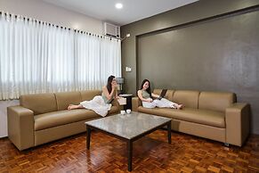Tropicana Suites