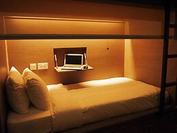 BEAT. Capsule Hostel @ Boat Quay