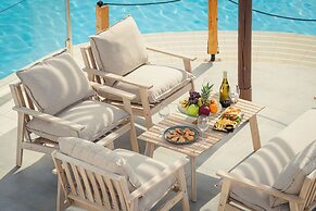 Kamari Beach Hotel