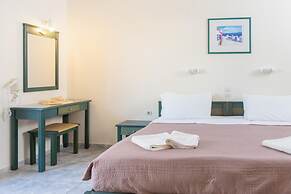 Thalassi Hotel