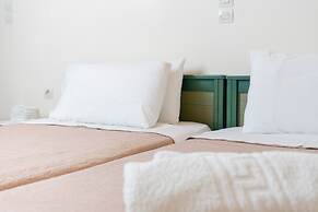 Thalassi Hotel