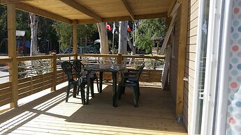Camping La Pinède