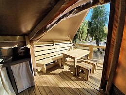 Camping La Pinède