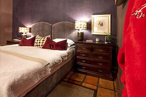 Avondrood Guest House