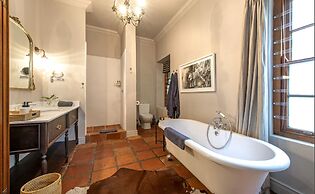 Avondrood Guest House