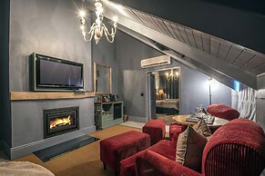 Avondrood Guest House