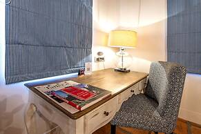 Avondrood Guest House