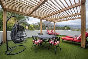 Avondrood Guest House