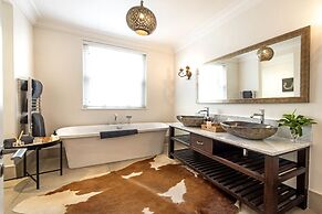 Avondrood Guest House